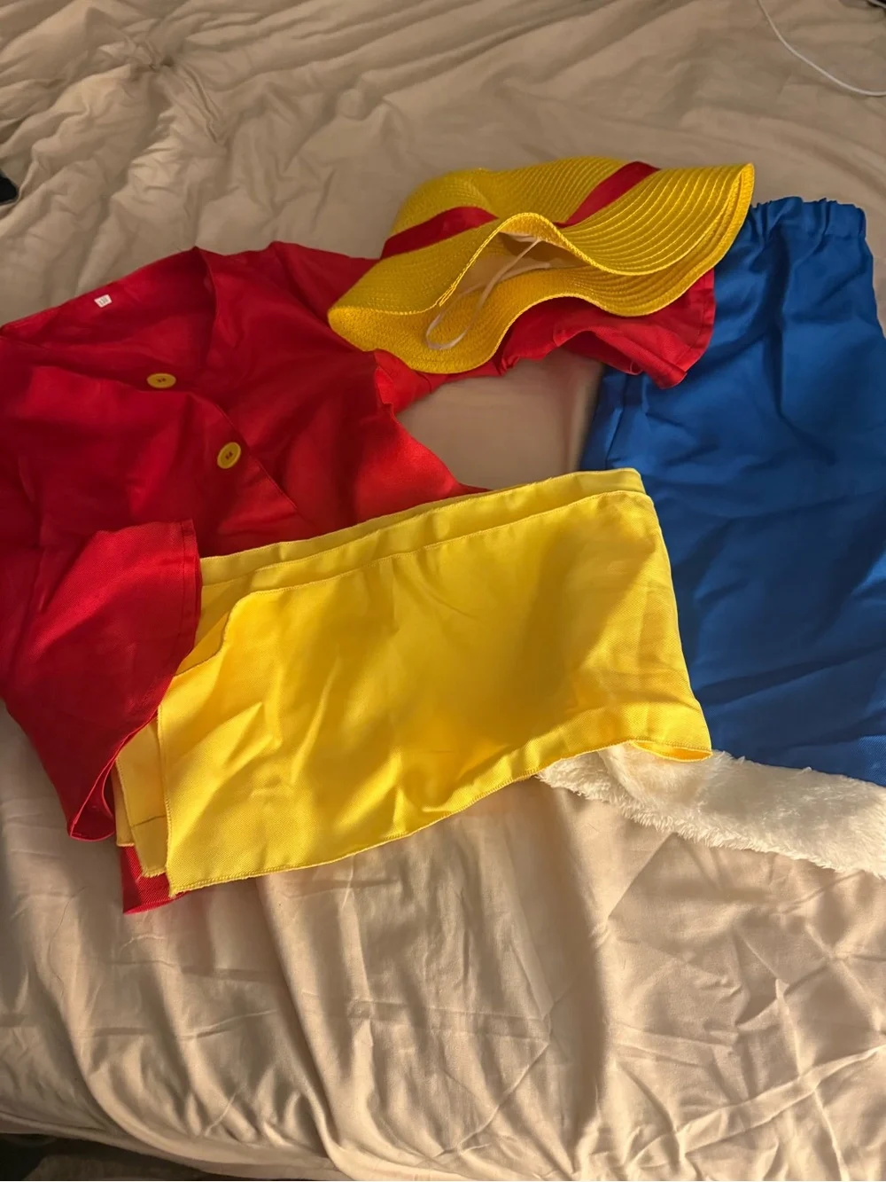 Kids size 7-8 One Piece Costume Like New *used once*